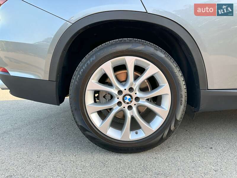 Внедорожник / Кроссовер BMW X5 2015 в Киеве
