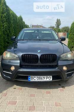 Внедорожник / Кроссовер BMW X5 2010 в Золочеве