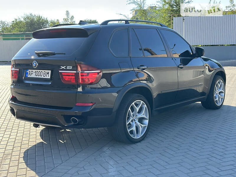 Внедорожник / Кроссовер BMW X5 2010 в Запорожье