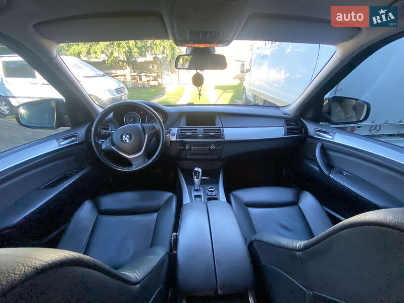 Внедорожник / Кроссовер BMW X5 2013 в Кицмани