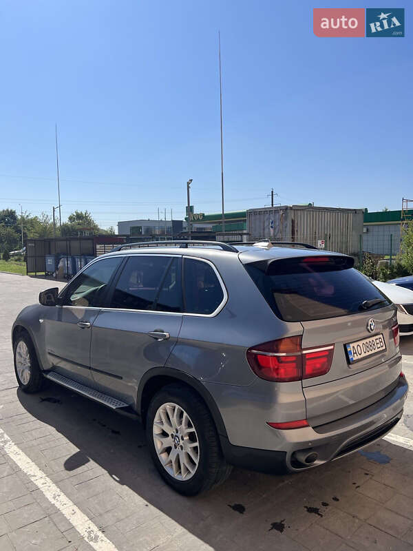 Позашляховик / Кросовер BMW X5 2012 в Ужгороді фото 6 Позашляховик / Кросовер BMW X5 2012 в Ужгороді