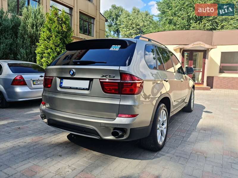 BMW X5 2011