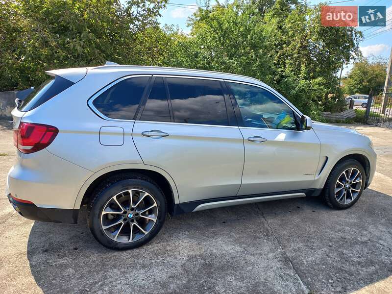 Позашляховик / Кросовер BMW X5 2014 в Калуші фото 3 Позашляховик / Кросовер BMW X5 2014 в Калуші