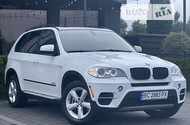 Позашляховик / Кросовер BMW X5 2011 в 