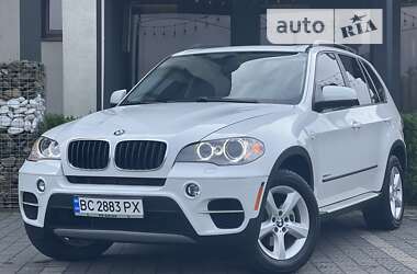 Позашляховик / Кросовер BMW X5 2011 в 