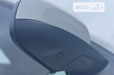 Позашляховик / Кросовер BMW X5 2011 в 