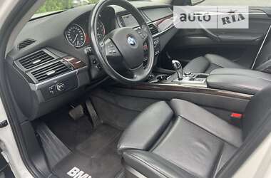 Позашляховик / Кросовер BMW X5 2011 в 