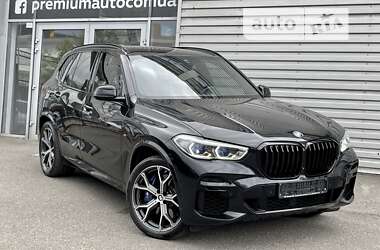 Внедорожник / Кроссовер BMW X5 2021 в Киеве