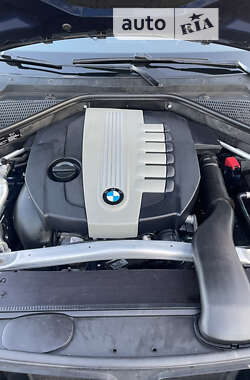 Внедорожник / Кроссовер BMW X5 2013 в 