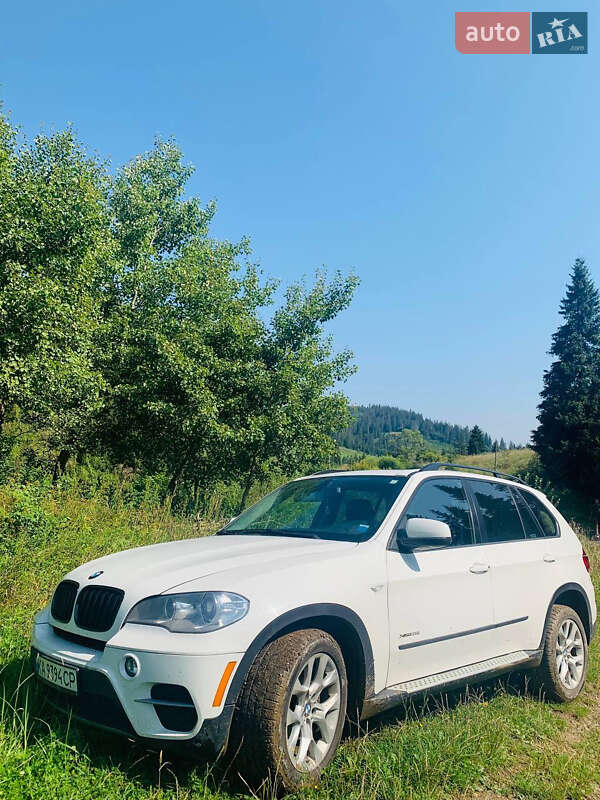 Позашляховик / Кросовер BMW X5 2011 в Києві