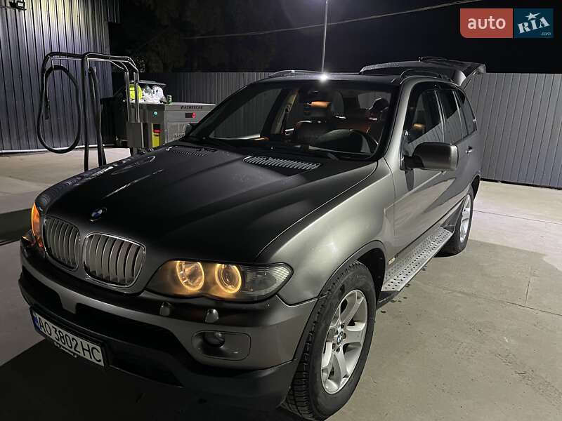 Внедорожник / Кроссовер BMW X5 2005 в Тячеве