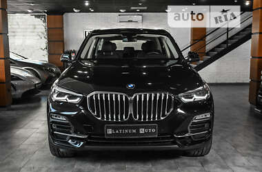 Внедорожник / Кроссовер BMW X5 2021 в 