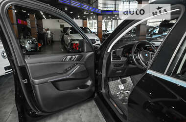 Внедорожник / Кроссовер BMW X5 2021 в 