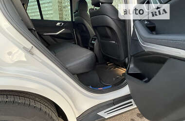 Внедорожник / Кроссовер BMW X5 2021 в Харькове