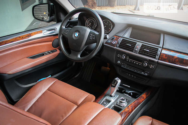 Позашляховик / Кросовер BMW X5 2013 в Одесі