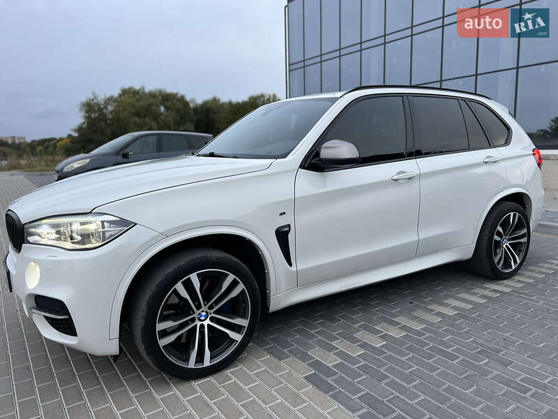 Внедорожник / Кроссовер BMW X5 2014 в Ровно