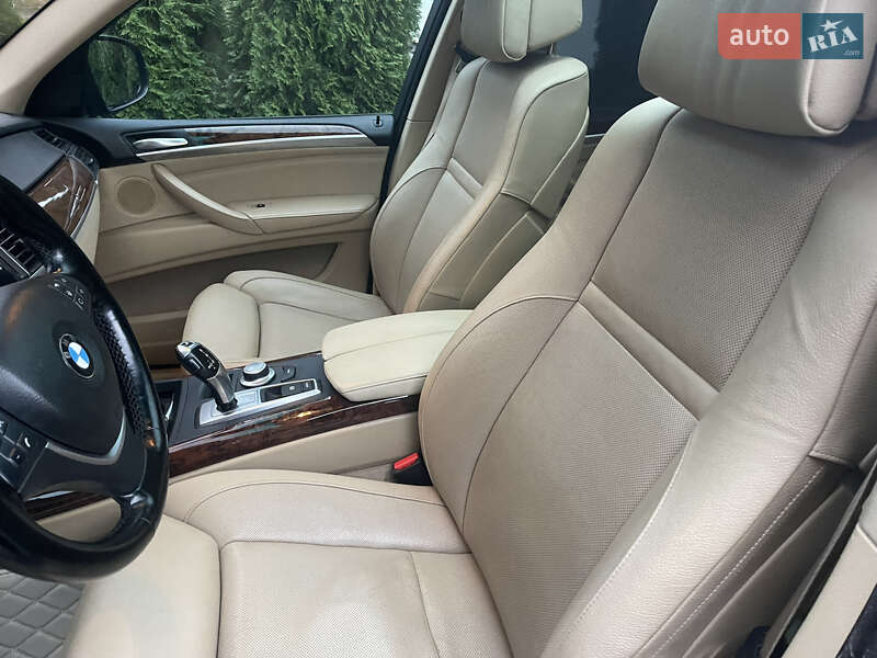 Внедорожник / Кроссовер BMW X5 2007 в Ровно