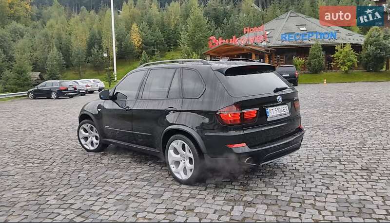 Позашляховик / Кросовер BMW X5 2013 в Івано-Франківську