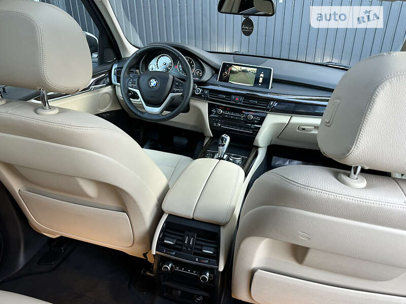 Внедорожник / Кроссовер BMW X5 2015 в Киеве