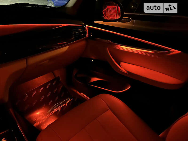 Внедорожник / Кроссовер BMW X5 2015 в Киеве