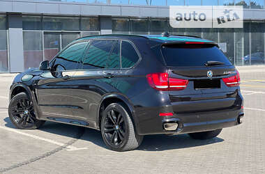Позашляховик / Кросовер BMW X5 2015 в 
