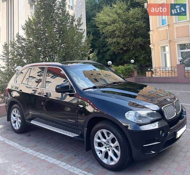Внедорожник / Кроссовер BMW X5 2012 в Киеве