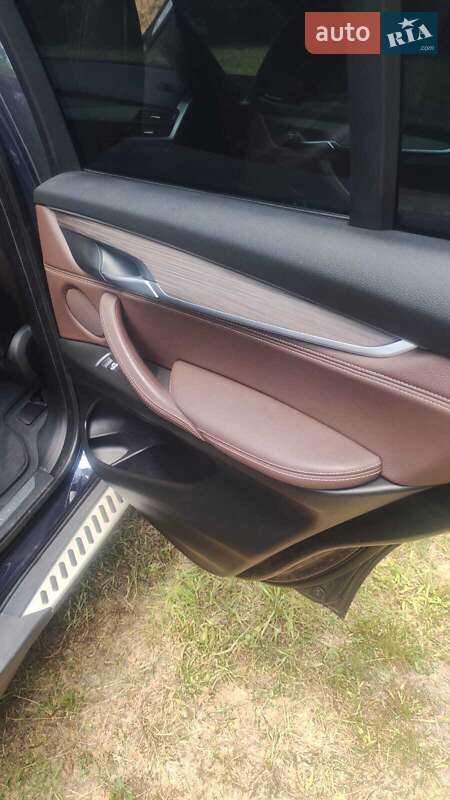 Внедорожник / Кроссовер BMW X5 2015 в Кривом Роге