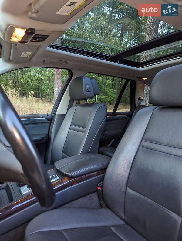 Внедорожник / Кроссовер BMW X5 2009 в Киеве