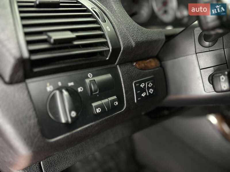 Внедорожник / Кроссовер BMW X5 2005 в Житомире