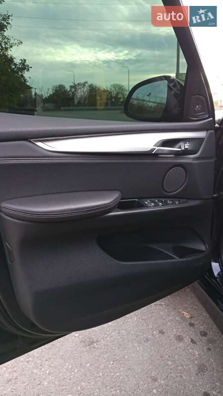 Позашляховик / Кросовер BMW X5 2017 в Одесі