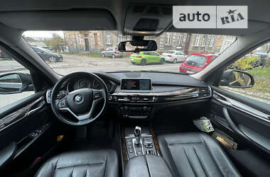 Позашляховик / Кросовер BMW X5 2015 в 
