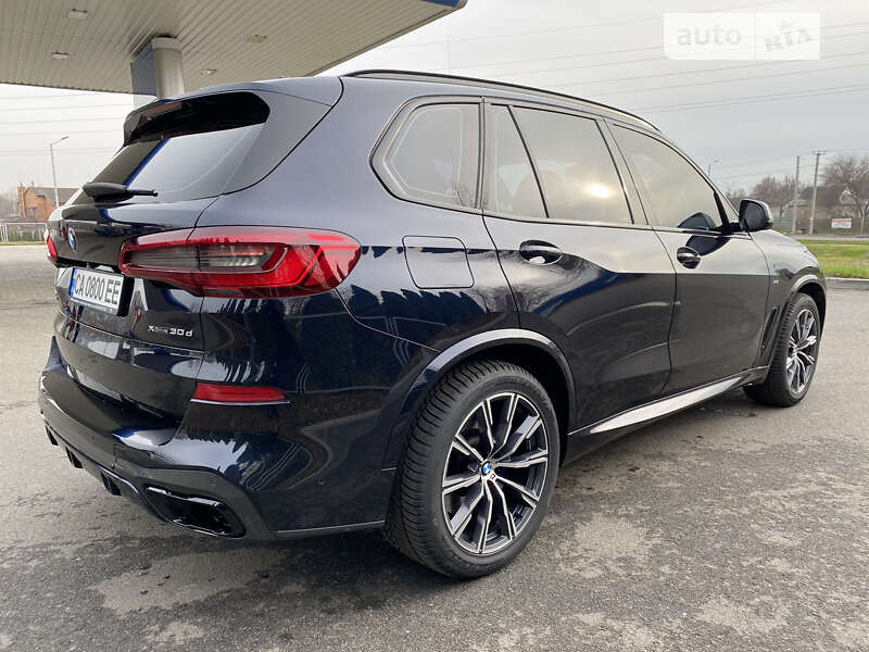Внедорожник / Кроссовер BMW X5 2019 в Черкассах
