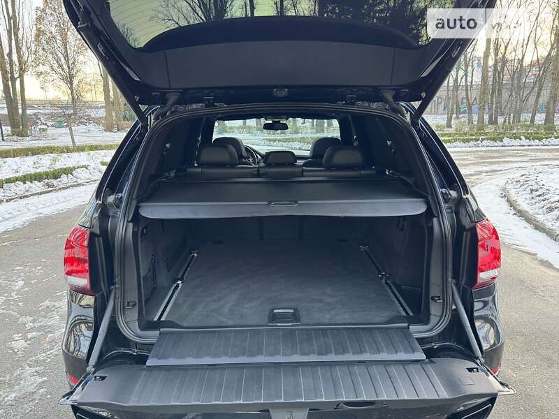 Позашляховик / Кросовер BMW X5 2013 в Києві