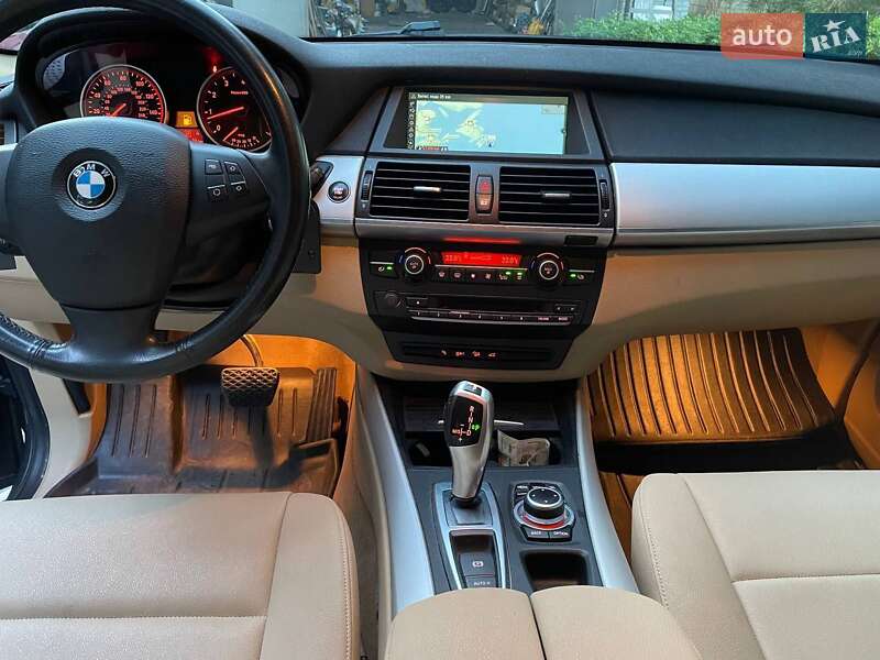 Позашляховик / Кросовер BMW X5 2012 в Подільську