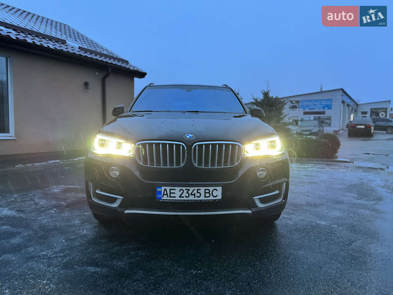 Внедорожник / Кроссовер BMW X5 2014 в Днепре