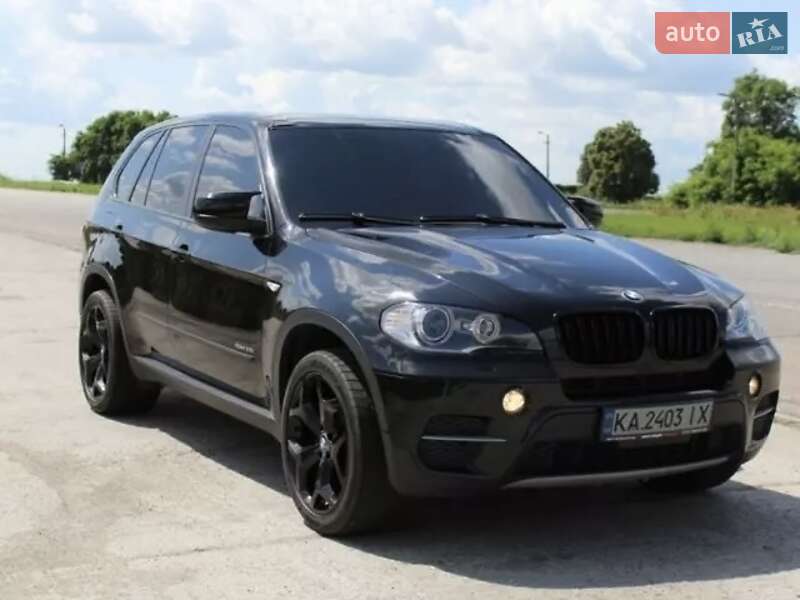 Позашляховик / Кросовер BMW X5 2011 в Харкові