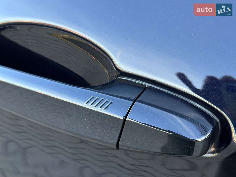 Позашляховик / Кросовер BMW X5 2017 в Косові