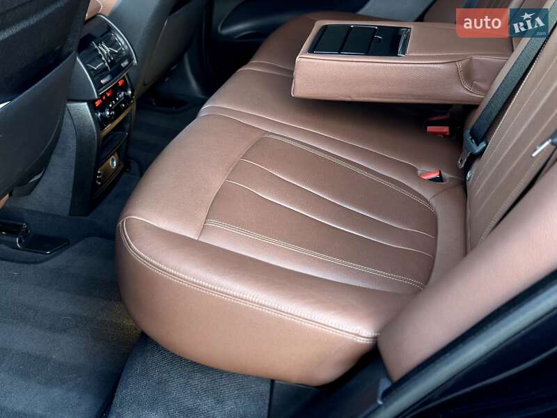 Позашляховик / Кросовер BMW X5 2017 в Косові