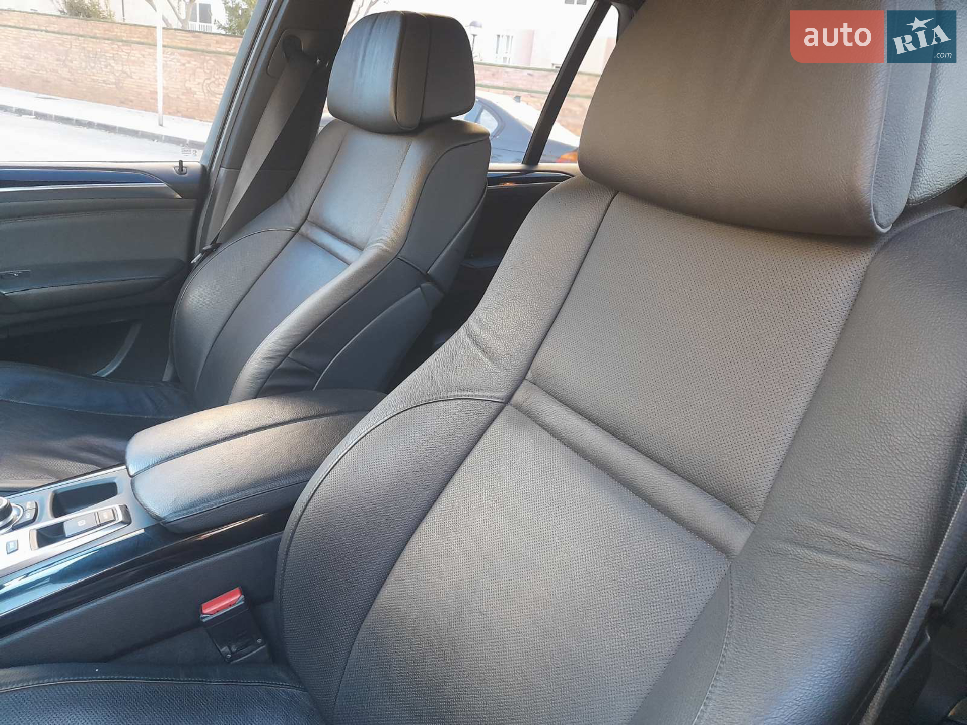 2010 BMW X5 - мініатюра 9