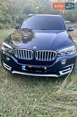 Внедорожник / Кроссовер BMW X5 2015 в Каменском