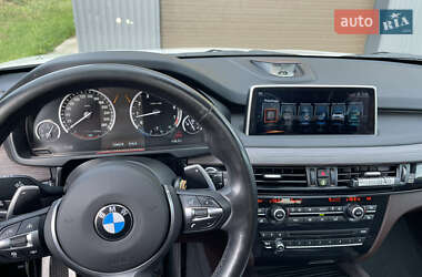Позашляховик / Кросовер BMW X5 2017 в 