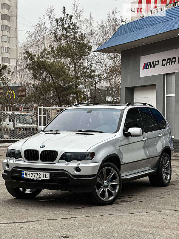 Внедорожник / Кроссовер BMW X5 2001 в Одессе