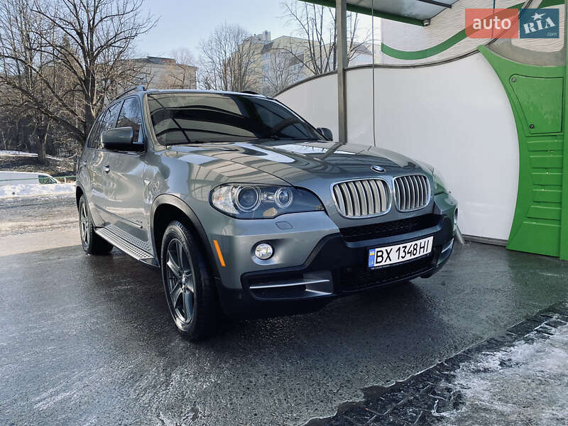 Внедорожник / Кроссовер BMW X5 2010 в Хмельницком
