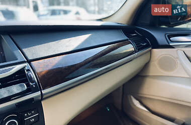 Внедорожник / Кроссовер BMW X5 2010 в Хмельницком