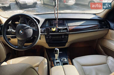 Внедорожник / Кроссовер BMW X5 2010 в Хмельницком