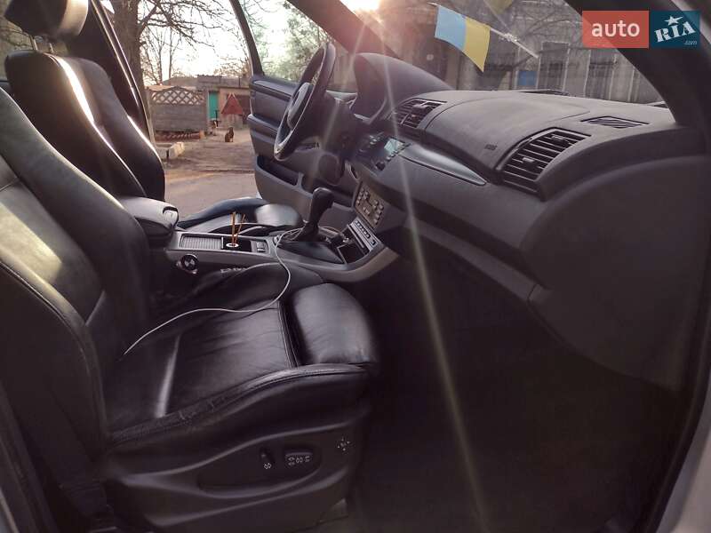 Позашляховик / Кросовер BMW X5 2004 в Одесі