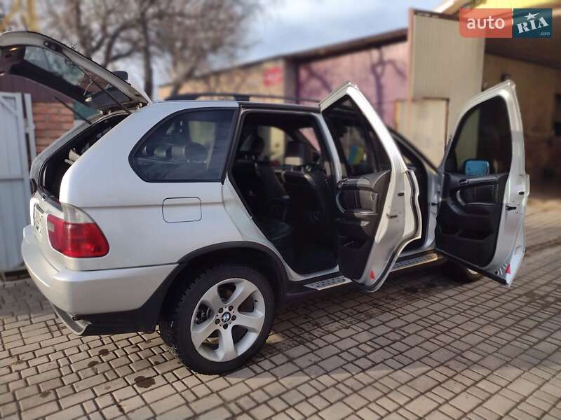 Позашляховик / Кросовер BMW X5 2004 в Одесі