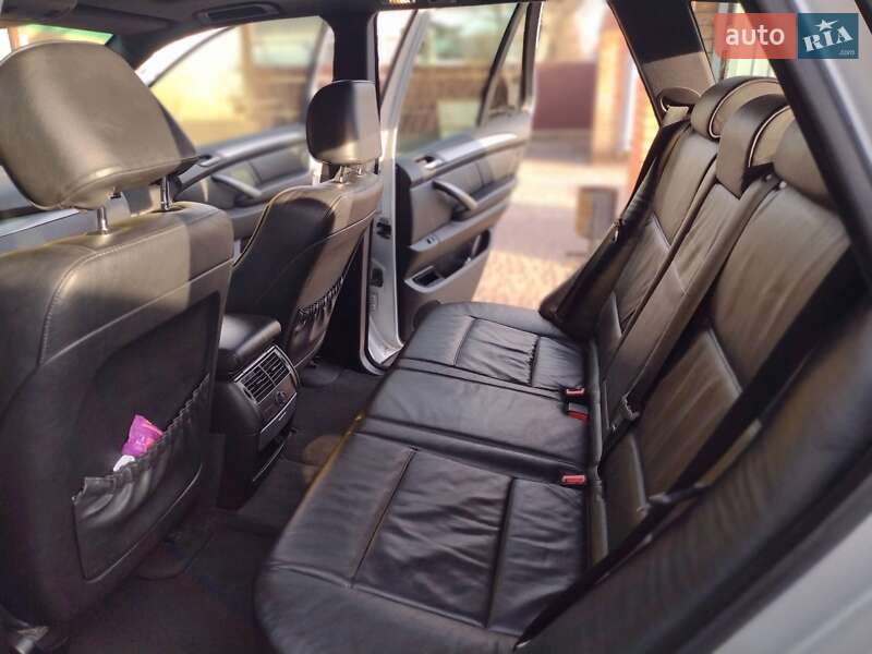 Позашляховик / Кросовер BMW X5 2004 в Одесі