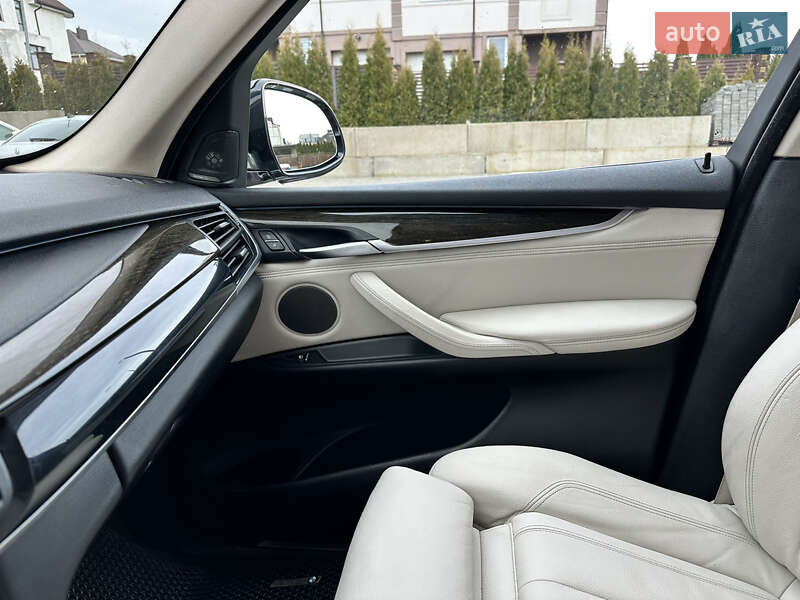 Позашляховик / Кросовер BMW X5 2014 в Рівному