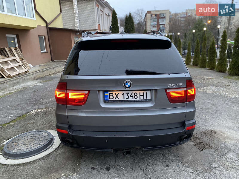 Внедорожник / Кроссовер BMW X5 2010 в Хмельницком